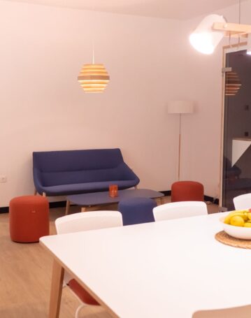 puestos mesa fija coworking las palmas gran canaria
